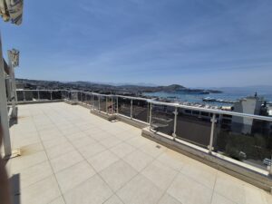 terrasse mit meerblick