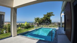 pool mit meerblick